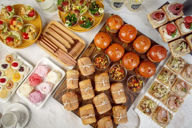 Организовать кофе-брейк