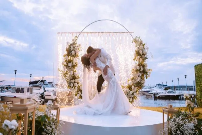 Организовать свадьбу