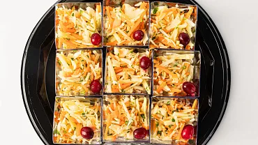 Салат «Витаминный» в стаканчиках, 9 шт