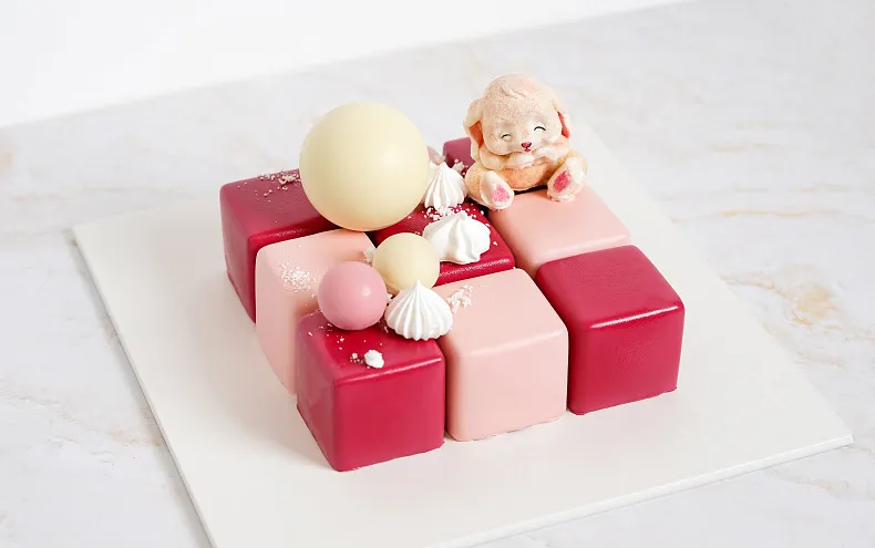 Торт-кубик «Зайка»