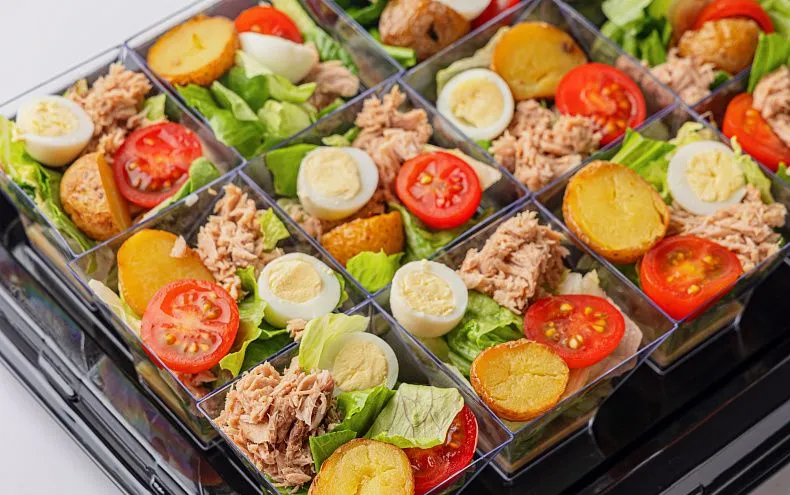 Салат «Нисуаз» в фуршетных стаканчиках, 15 шт