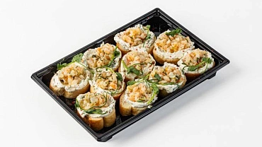 Брускетта с тартаром из креветки и творожным сыром, 10 шт.