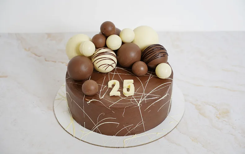 Торт «Шоколадный бамбл»