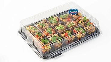 Салат «Азиатский» с индейкой и печеными овощами, 15 шт.