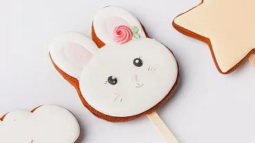 Пряники имбирные с индивидуальным дизайном «Зверята в облаках», 12 шт