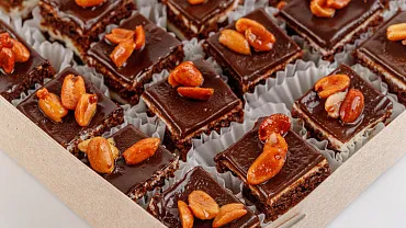 Пирожное «Шоколадно-ореховое», 20 шт