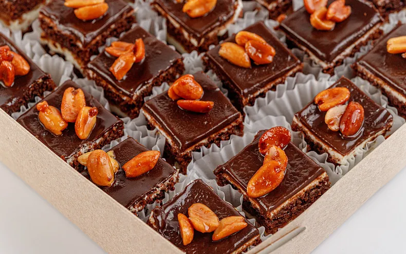 Пирожное «Шоколадно-ореховое», 20 шт