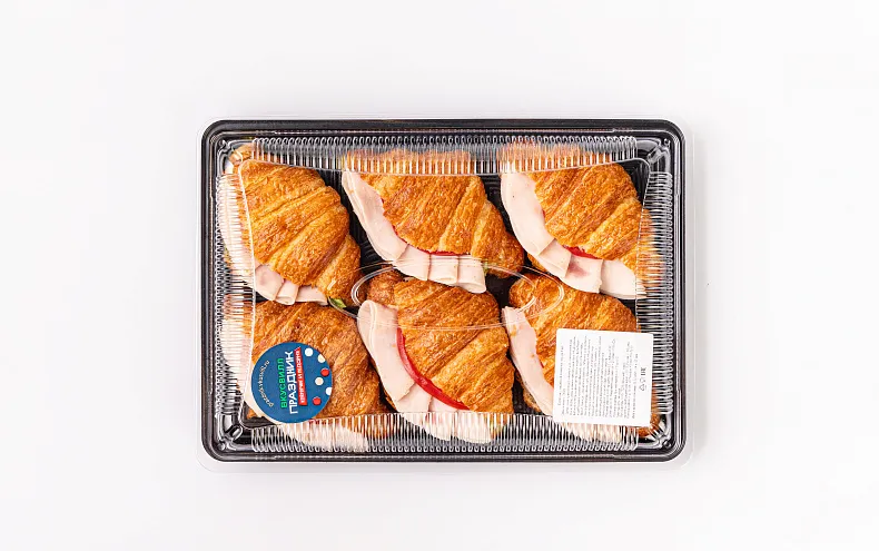 Круассан с индейкой и мягким сыром, 6 шт