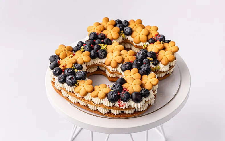 Торт Медовый Мильфей «Восьмерка»