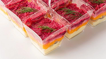 Салат «Сельдь под шубой» в стаканчиках, 9 шт