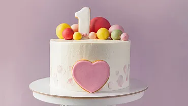 Торт «Сердечко» с цифрой