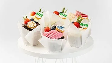 Капкейки с индивидуальным дизайном, 12 шт