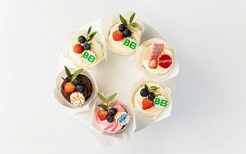 Капкейки с индивидуальным дизайном, 12 шт