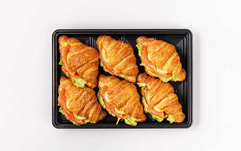 Круассаны с форелью, 6 шт