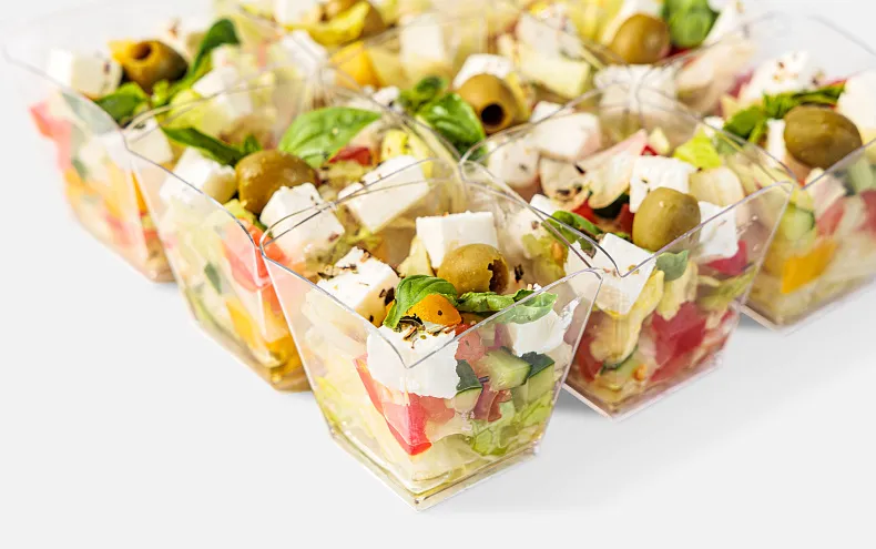 Салат «Греческий» в стаканчиках, 9 шт