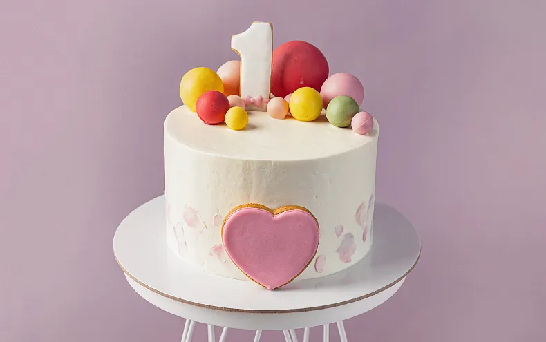 Торт «Сердечко» с цифрой