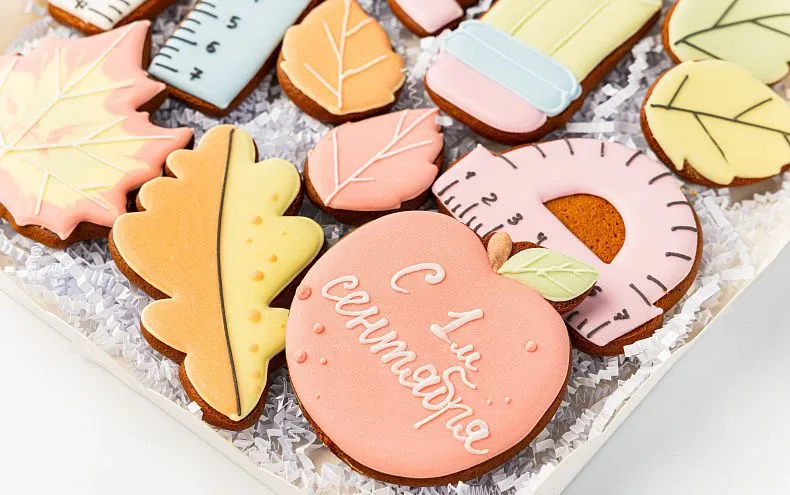 Набор из пряников «Здравствуй, школа!», 13 шт