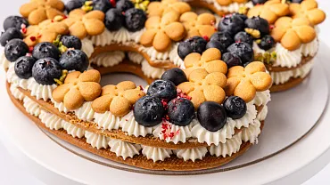 Торт Медовый Мильфей «Восьмерка»