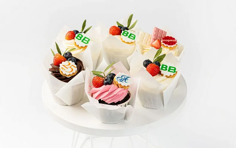 Капкейки с индивидуальным дизайном, 12 шт