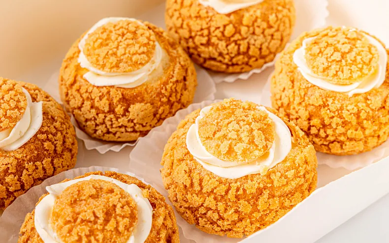 Пирожное «Шу» манго-кокос, 6 шт 