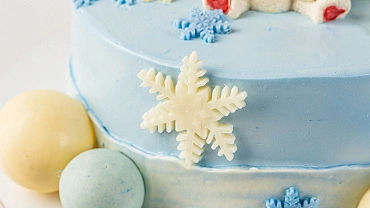 Торт «Снежный зайка»