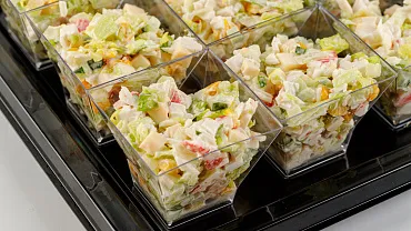 Салат «Крабовый» в фуршетных стаканчиках, 15 шт