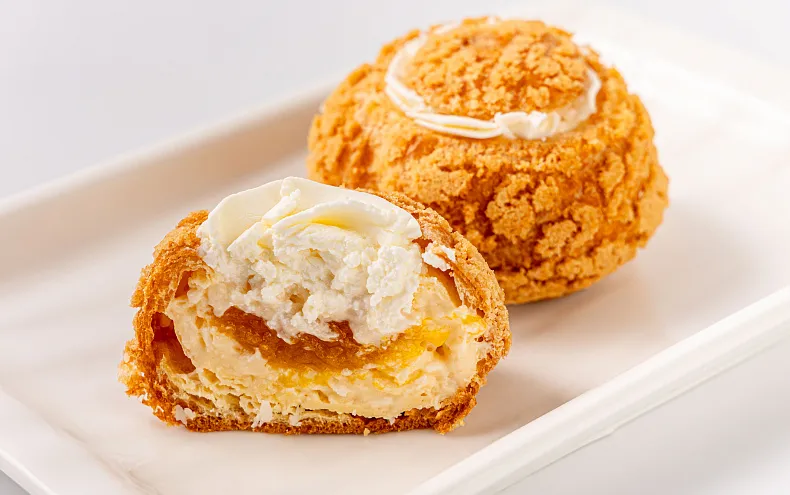 Пирожное «Шу» манго-кокос, 6 шт 