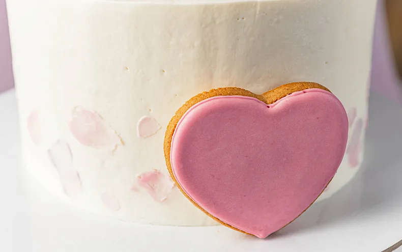 Торт «Сердечко» с цифрой