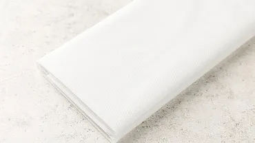 Скатерть нетканая влагостойкая 110х140см