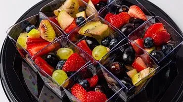 Фруктовый салат в стаканчиках, 9 шт