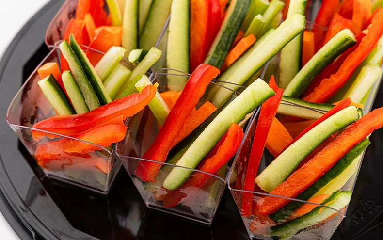 Овощные стики без соуса в фуршетных стаканчиках, 9 шт