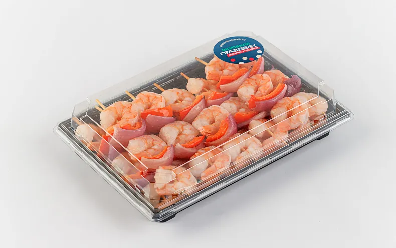 Шашлычки запечённые с тигровыми креветками, красным луком и сладким перцем, 12 шт