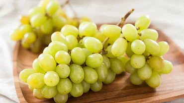 Виноград белый
