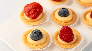 Тарталетки с ягодами мини, 12 шт