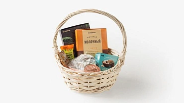 Набор «Сладости» малый в корзине