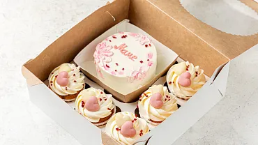 Набор Бенто торт с капкейками «Маме»