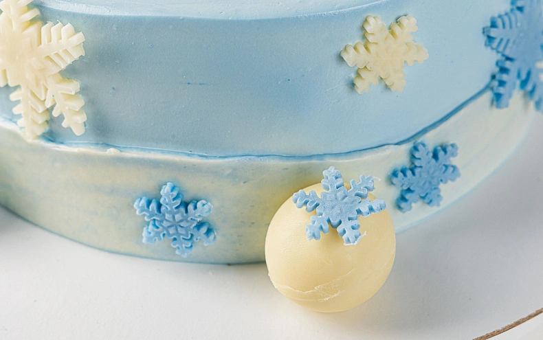 Торт «Снежный зайка»