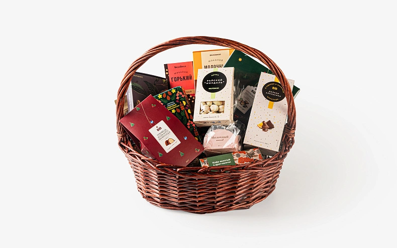 Набор «Праздничный» большой в корзине
