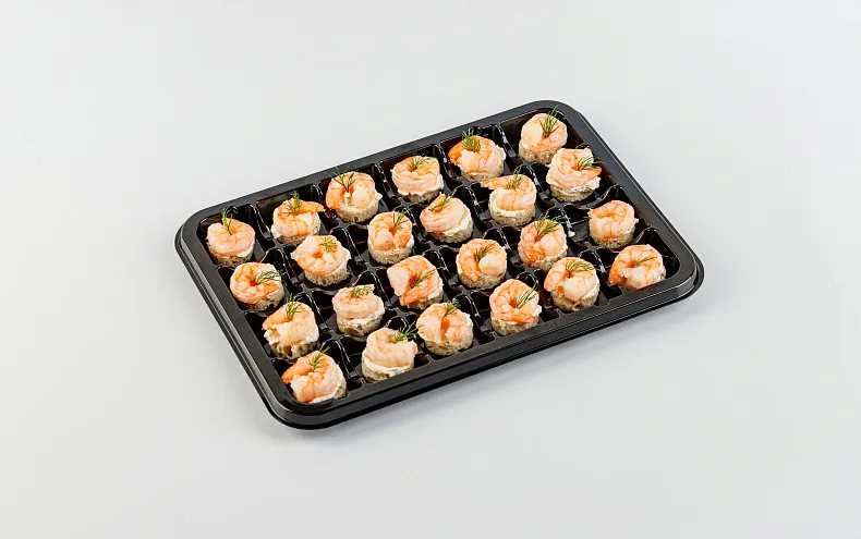 Мини-брускетты с тигровой креветкой и сырным кремом, 24 шт