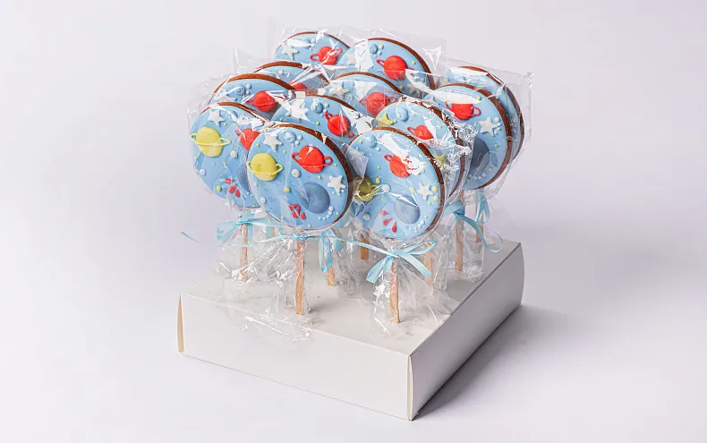 Пряники имбирные с индивидуальным дизайном «Космос», 12 шт