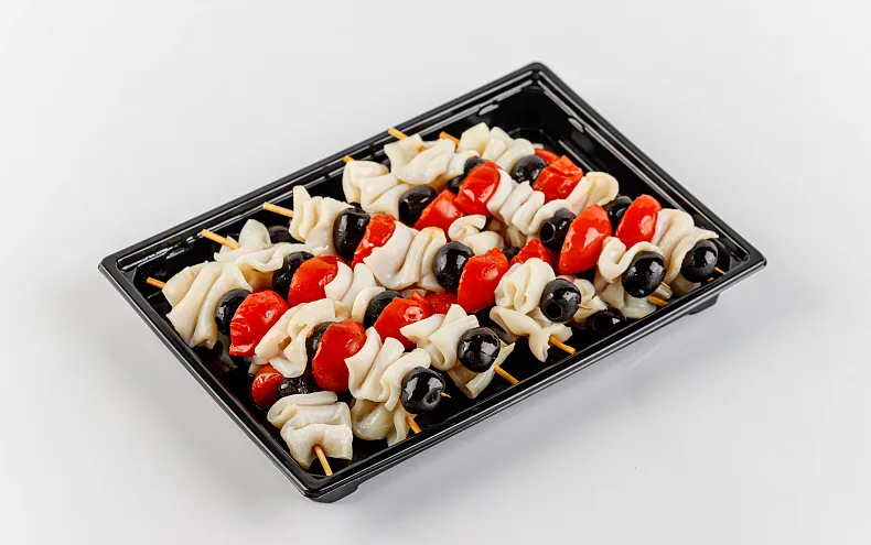 Шашлычки запечённые с филе кальмара с томатами черри, 12 шт