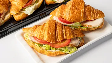 Круассан Цезарь, 6 шт