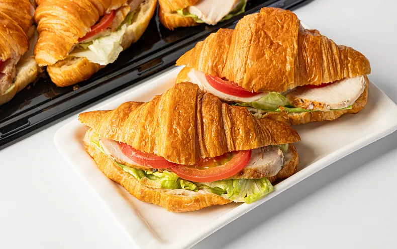 Круассан Цезарь, 6 шт