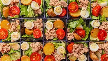 Салат «Нисуаз» в фуршетных стаканчиках, 15 шт