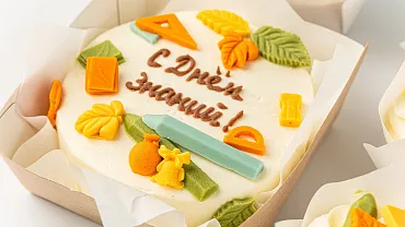 Набор Бенто-торт с капкейками «С днём знаний»