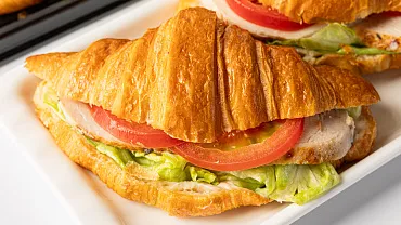 Круассан Цезарь, 6 шт