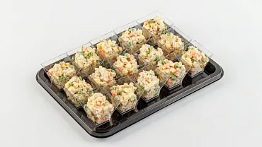 Салат «Оливье с филе индейки» в фуршетных стаканчиках, 15 шт