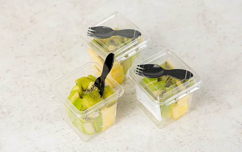 Наборы фруктов в стаканчиках