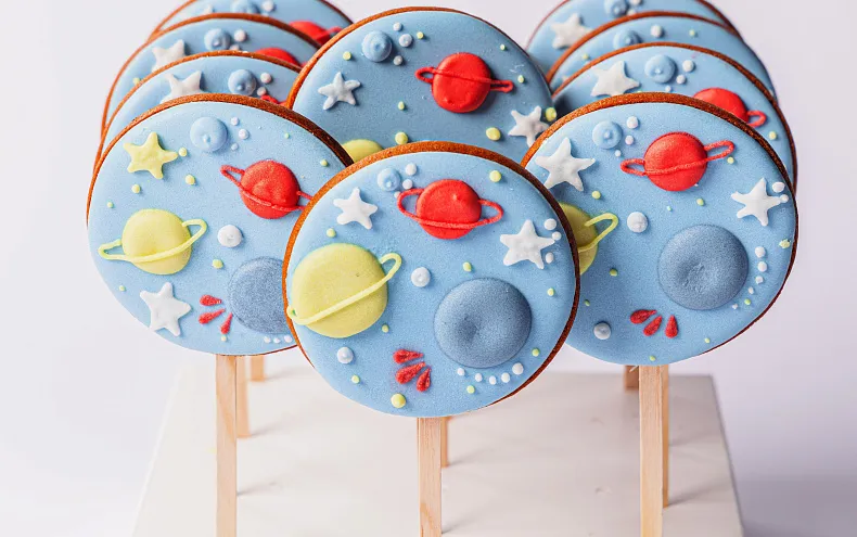 Пряники имбирные с индивидуальным дизайном «Космос», 12 шт