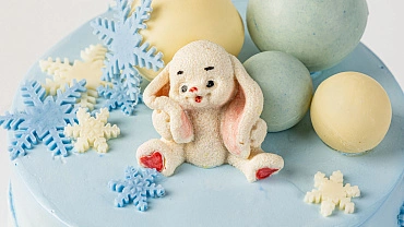 Торт «Снежный зайка»